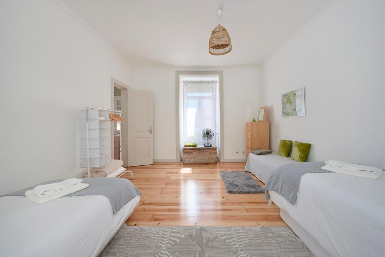 Sunny Apartment With Balcony! Lisboa Dış mekan fotoğraf