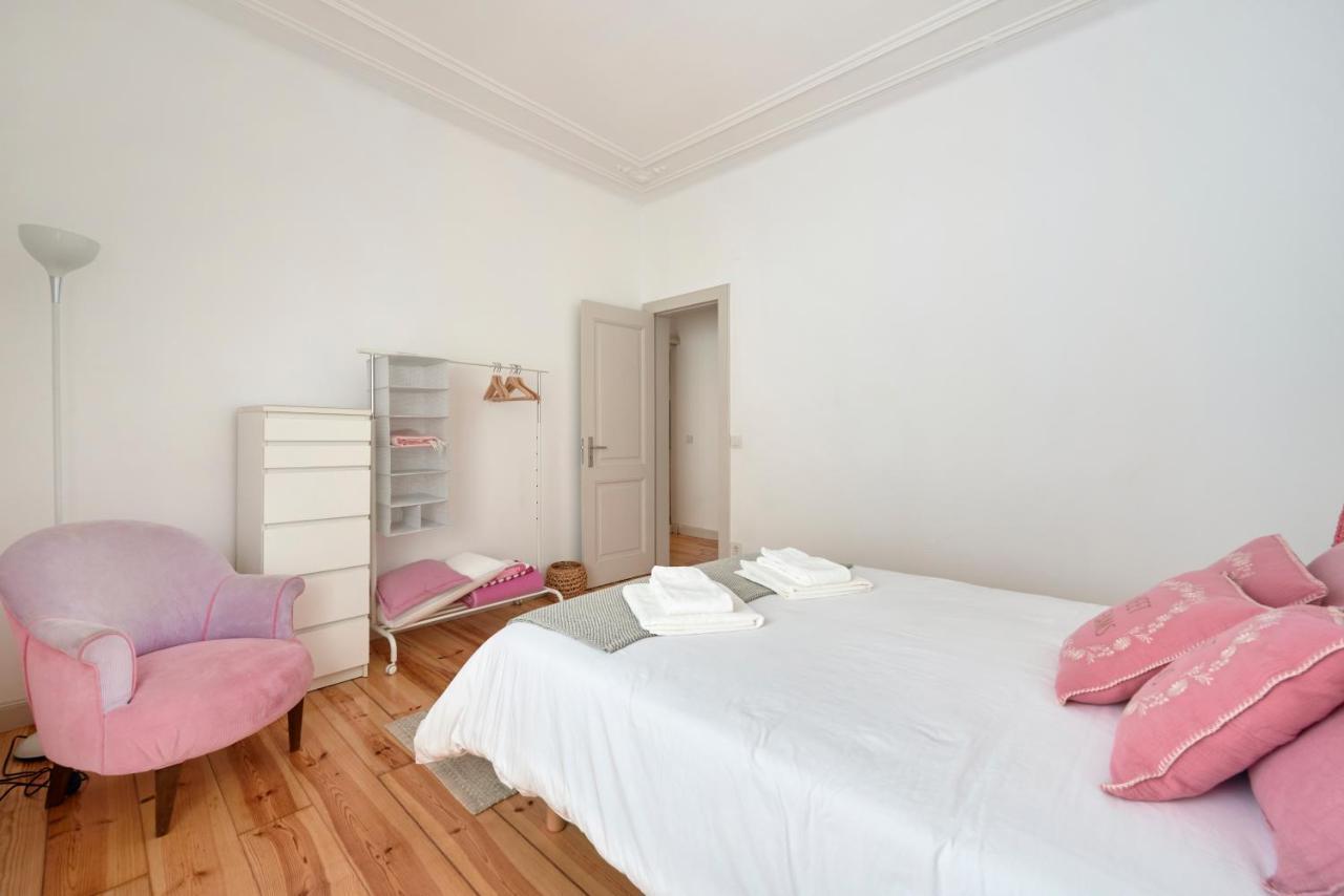 Sunny Apartment With Balcony! Lisboa Dış mekan fotoğraf