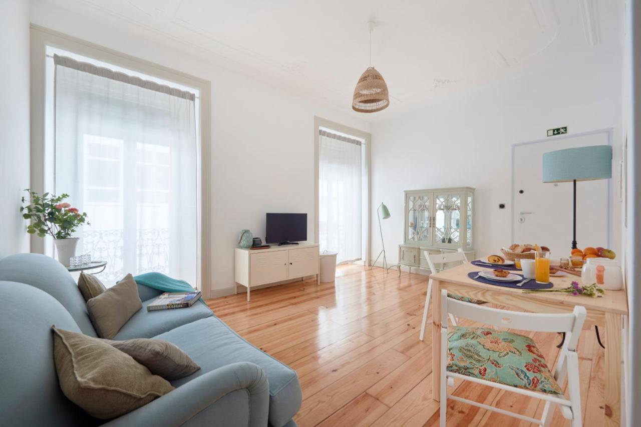 Sunny Apartment With Balcony! Lisboa Dış mekan fotoğraf
